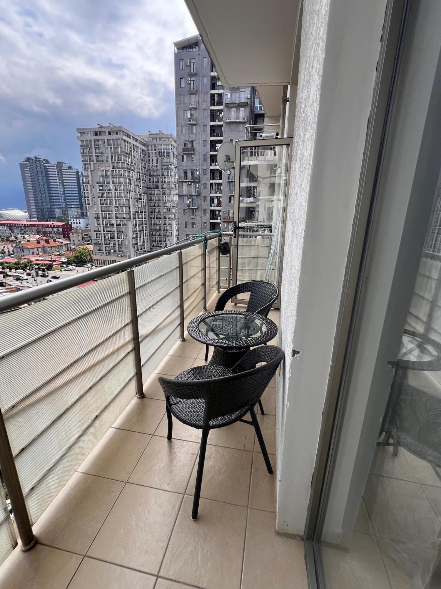 Batumi Center 3 Rooms City Side Екстер'єр фото