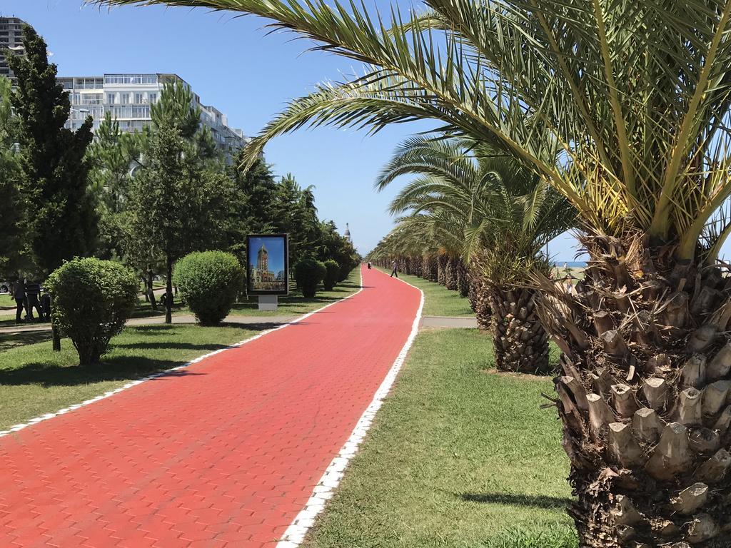 Batumi Center 3 Rooms City Side Екстер'єр фото